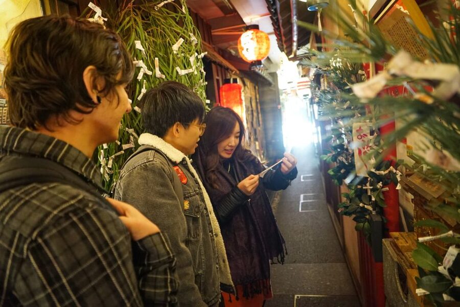 Osaka: Local Foodie Tour in Dotonbori and Shinsekai - Getting around and the one fee to remember
