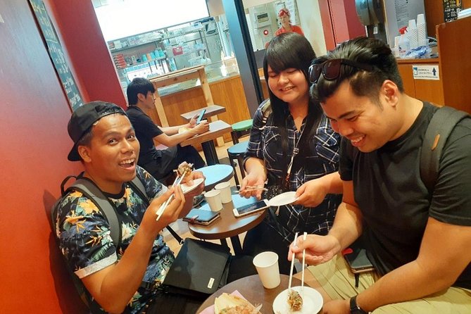 Osaka Local Foodie Walking Tour in Dotonbori and Shinsekai - Shinsaibashi-suji shopping street: the “old Osaka” feeling