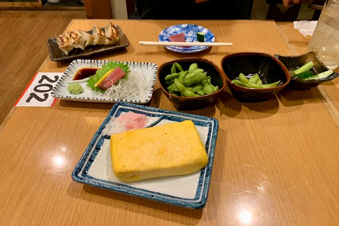 Osaka Nights: Ultimate Pub Bar Crawl with an Expert Local Guide - What you will drink: a tasting-style spread