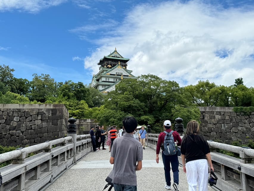 Osaka: Osaka Castle & Historical Museum Guided Tour - Hokoku Shrine and Otemon Gate: brief stops, real atmosphere
