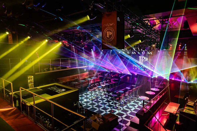 Osaka: PICCADILLY PREMIUM DINNER SHOW&NIGHTCLUB with Tasting - Timing, tickets, and the late-night reality