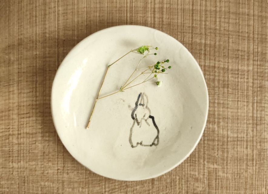 Osaka: Private Ceramic Painting Workshop - Quick reasons this Osaka ceramic class gets it right