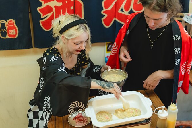 Osaka Street Food Festival :Takoyaki＆Okonomiyaki for Families - Where Dotonbori Puts You Right in the Street-Food Mood