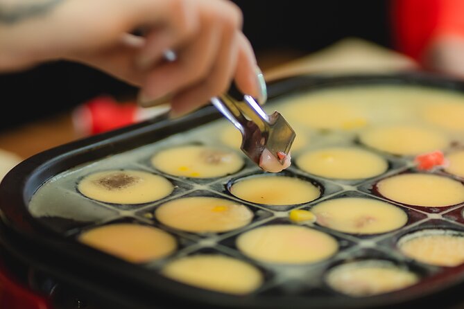 Osaka Street Food Festival :Takoyaki＆Okonomiyaki for Families - Who Should Book This Osaka Street Food Festival