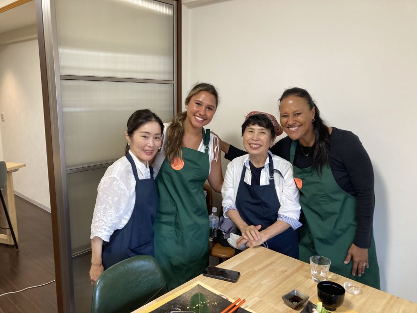 Osaka: Sushi Class in Dotonbori - Small Group Size, Real English Coaching, and Instructor Styles