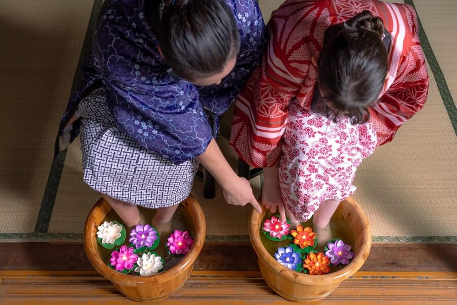 Osaka Temple Head Spa &Matcha Facial – Refresh & Glow〈90min〉 - Yukata welcome, temple intro, then incense offering
