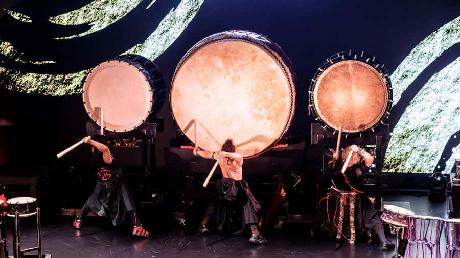 Osaka: UTAGE Japanese Taiko Live Show - Photos, meet-ups, and the downstairs photo shop moment