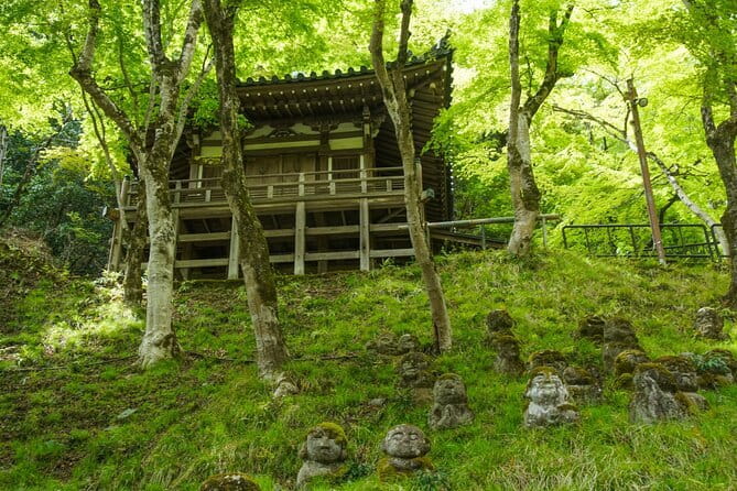 Otagi Nenbutsu Temple and Arashiyama Bamboo Forest Tour - Getting to Arashiyama without turning it into a logistics project