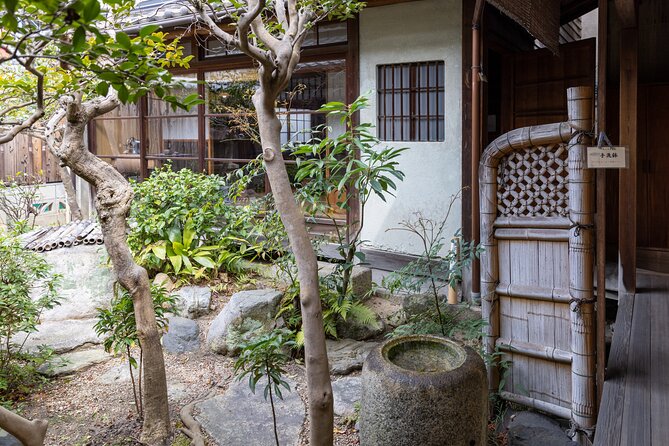 Otsu-e Folk Art Workshop & Local Culture Walk Near Kyoto - Otsu Hyakuchokan: the preserved merchant house tour
