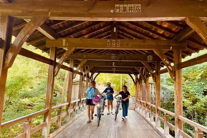 Pedal Adventure Kyoto's iconic landmarks on an e-bike tour - Stop 4: Tōfuku-ji and the Kamogawa River return