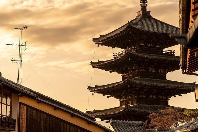Pedal Adventure Kyoto's iconic landmarks on an e-bike tour - The guide experience: Mika or Maki sets the tone