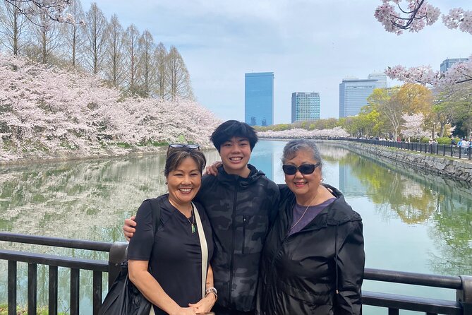 PRIVATE 6hr, Food tour from Osaka Castle, Kuromon, Dotonbori. - What you actually get included, and how the $155 adds up