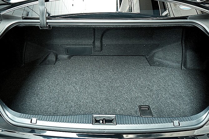 Private arrival Transfer from Kansai airport to Osaka city - Who should book this private KIX to Osaka arrival transfer?