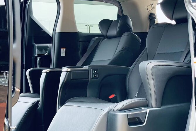 Private arrival transfer from Osaka Itami International airport to Kyoto City - The Ride Experience: Comfort, Cleanliness, and Driver Help