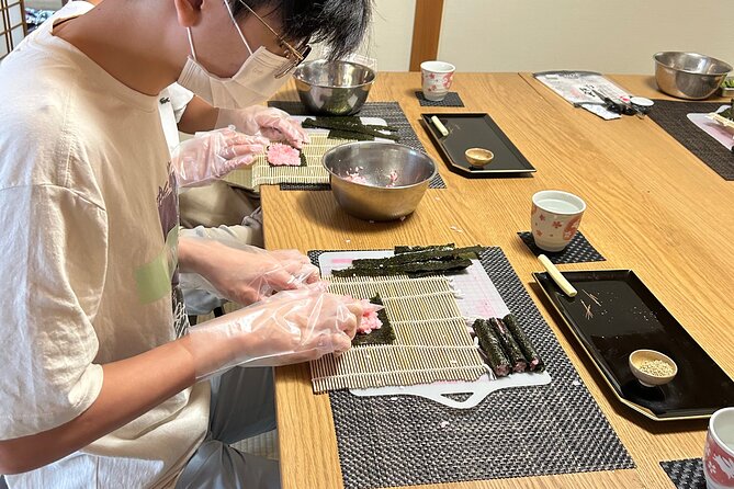 Private Art Sushi Roll Class in Kyoto - The 4:30 pm Sushi Mission: Making a Peach Flower Kazarimaki Roll