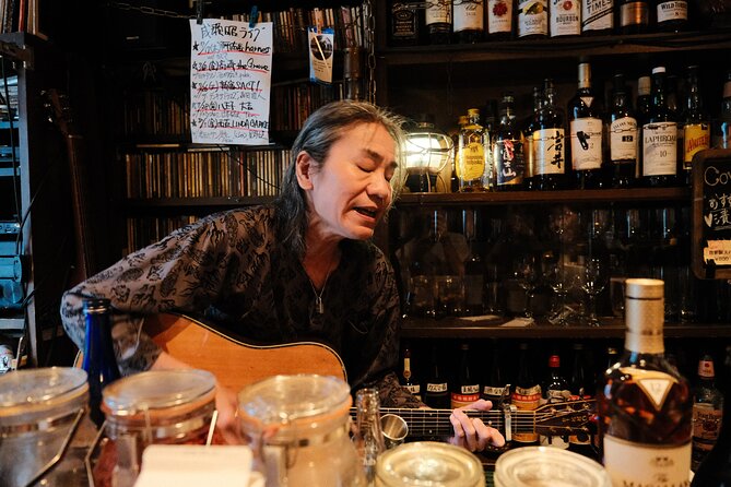 Private Bar Hopping Tour in Shinjuku Golden Gai - Stop Two in Golden Gai: An Actor’s Bar and the Celebrity Footprint