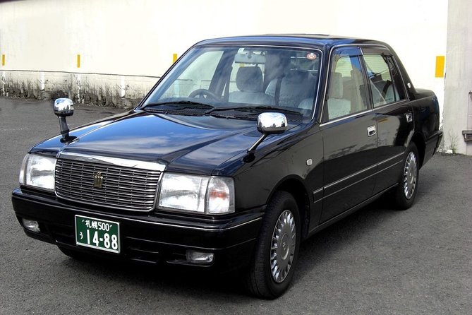 【Private Car】Asahiyama Zoo, Blue Pond, Shirahige Falls, Ningle Terrace (from Sapporo) - Ningle Terrace: souvenirs and winter-village magic