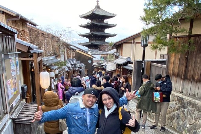 Private & Custom KYOTO Walking Tour - your Travel Companion - Sannenzaka and Ninenzaka, then Yasaka Shrine in Higashiyama mode