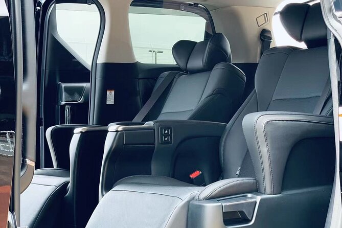 Private departure transfer from Tokyo city to Tokyo Haneda Airport(HND) - Flight Tracking and Airport Timing That Saves Your Morning