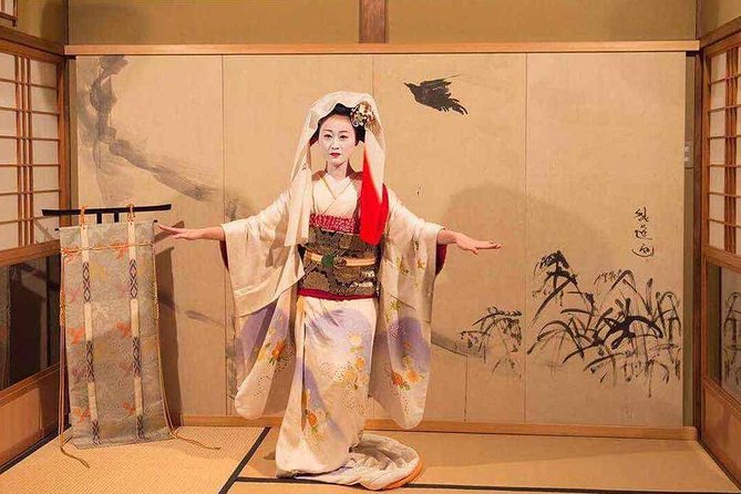 Private Dinner with Maiko and Geiko in Kyoto - Why an ochaya dinner feels different in Kyoto