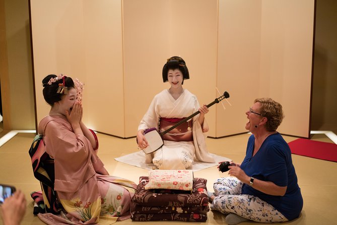 Private Dinner with Maiko and Geiko in Kyoto - Seeing mai up close, with no other party watching