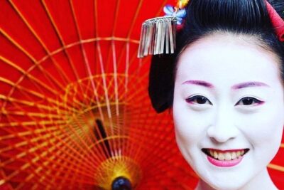 Private Dinner with Maiko and Geiko in Kyoto