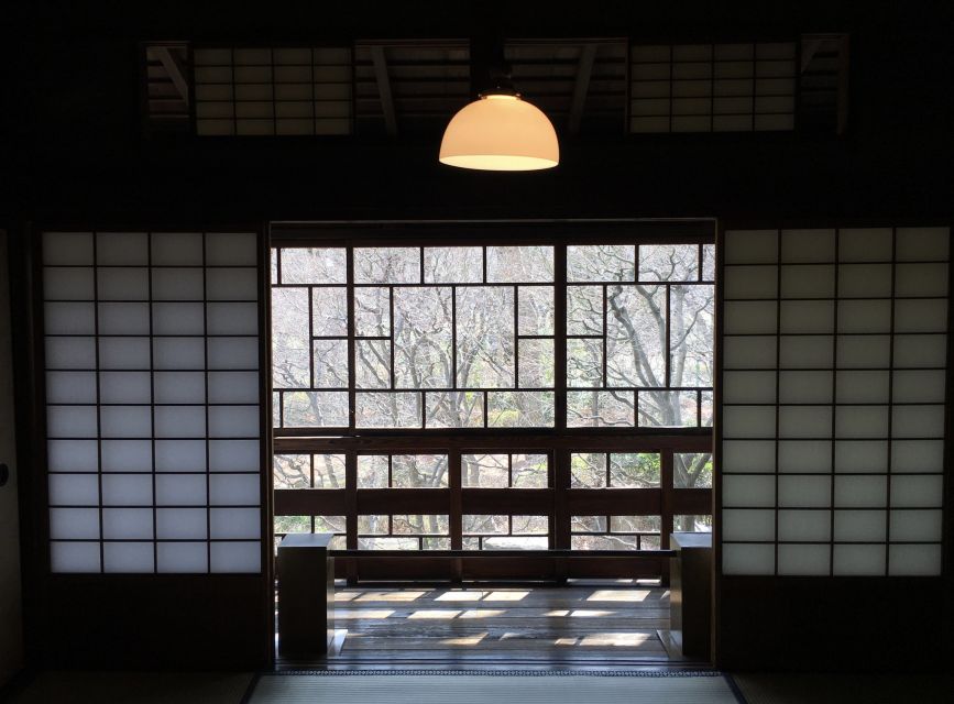 Private Edo-Tokyo Open Air Architectural Museum Tour - What to wear: shoe rules and practical comfort
