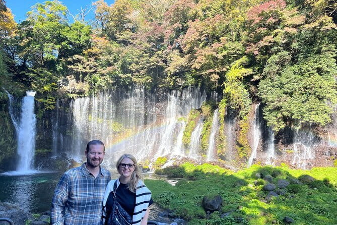 Private Fuji Half-day Car Tour with Hotel Pickup and Local Guide - Oshino Hakkai ponds: free entry, pure water stories, great photos
