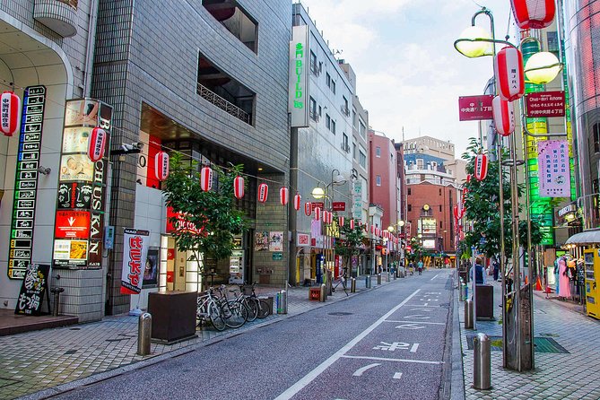 Private Fukuoka Tour with a Local, Highlights & Hidden Gems 100% Personalised - Nakasu District and Yatai Stalls: Night Food With Local Rhythm