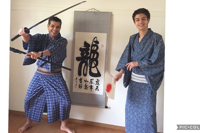 Private homevisit for whole cultual experience, 20min from Tokyo - Cooking lunch in a real home: okonomiyaki vs norimaki