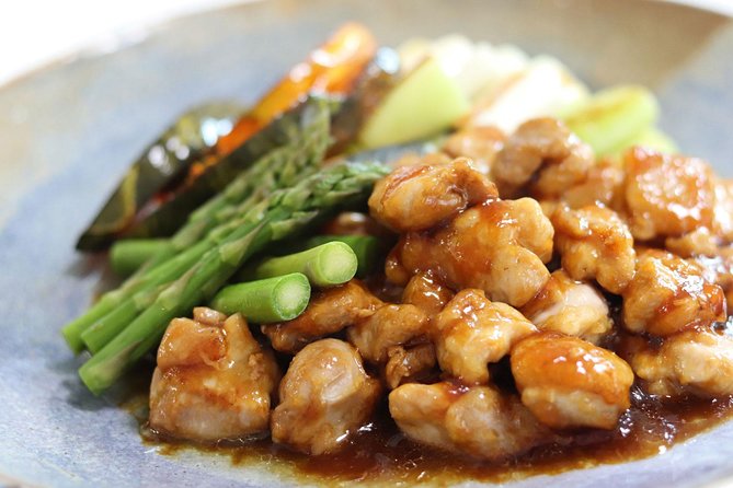 Private Japanese Cooking Class in Sapporo with Local Chef Shiori - Vegetarian options and allergy handling, say it early