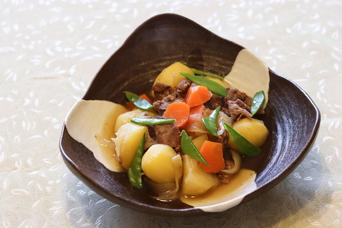 Private Japanese Home Cooking Class in Kyoto with Michiyo - Drinks paired with your meal, alcohol or non-alcohol options