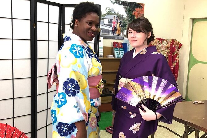 Private Kimono Elegant Experience in the Castle Town of Matsue - Picking your kimono style without stress
