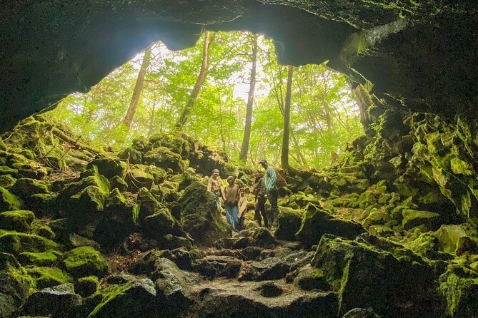 Private Local Hiking to enjoy the nature and culture of Mt.Fuji - Meet Yuki, the guide behind the stories