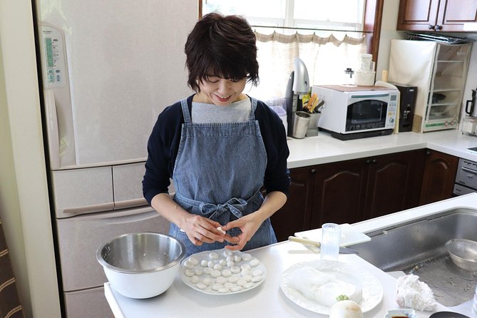 Private Market Tour and Cooking Class with Kanae, a Sapporo Local - Menu flexibility for allergies, dietary needs, and picky eaters
