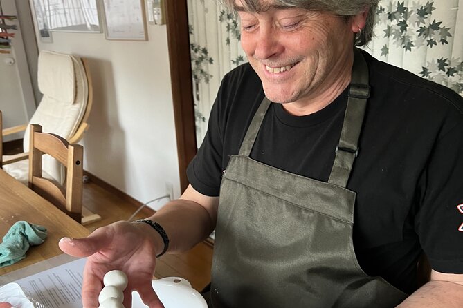Private Mochi・Matcha sweets Making Class Near Shibuya Area - Instructor Sakura, friendly guidance, and learning the culture with your hands