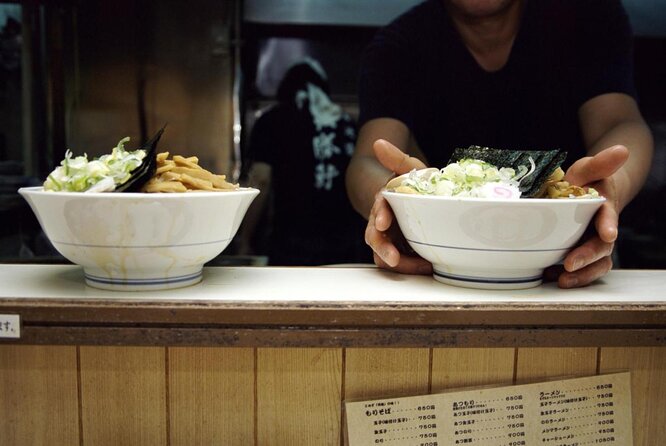 Private Shinjuku Nightlife Walking Tour & Golden-Gai Bar Crawl - Quick Takeaways