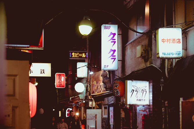 Private Shinjuku Nightlife Walking Tour & Golden-Gai Bar Crawl - Timing, Meeting Point, and Not Missing the Night