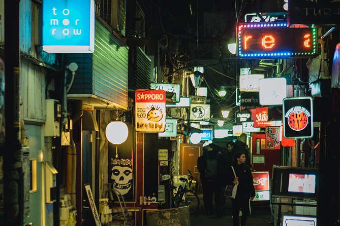Private Shinjuku Nightlife Walking Tour & Golden-Gai Bar Crawl - Who This Night Walk Suits Best