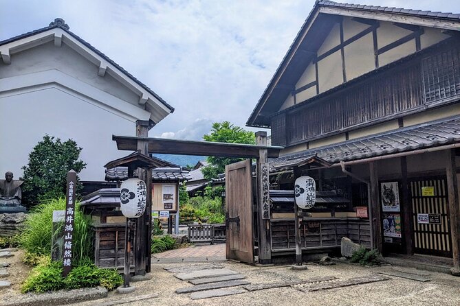 Private Snow Monkey Tour - Conveniently Resort Hop and Sightsee - Hotarutei Lunch: Nabe as a Real Winter Reset
