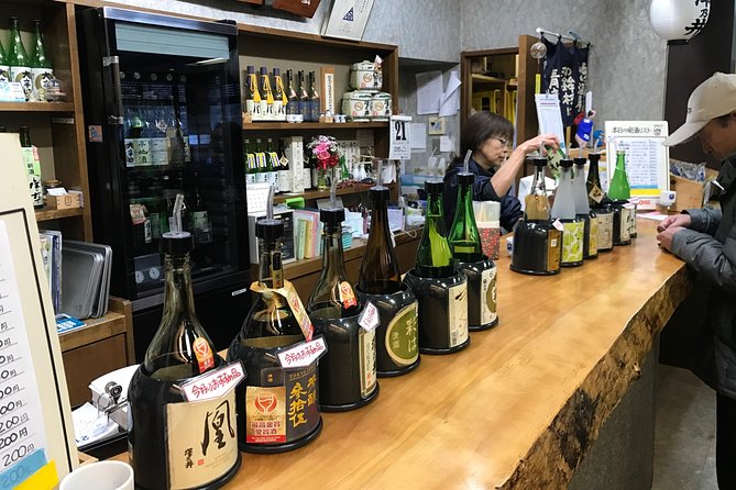 Private Tokyo Local Food and Drink Tour with a Bar Hopping Master - What Makes It Feel Local Instead of Tourist-Led