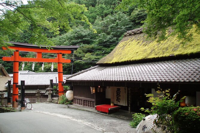 Private Walking Tour in Bamboo Forest & Hidden Spots in Arashiyama - Why Sagano feels like Kyoto, not a postcard line