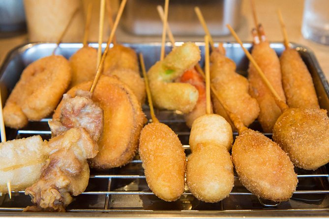 Retro Osaka Street Food Tour: Shinsekai - Tsutenkaku to Shinsekai: the walk that sets the tone