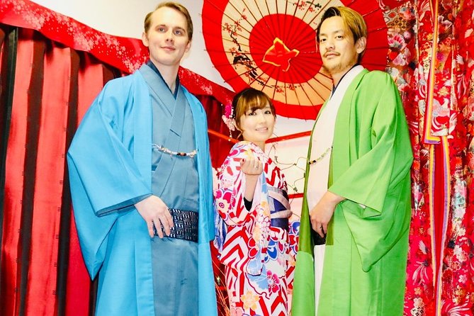 Ride a rickshaw wearing a kimono in Asakusa! Enjoy authentic traditional culture! - How the $52.17 price works for you, not just for the vendor
