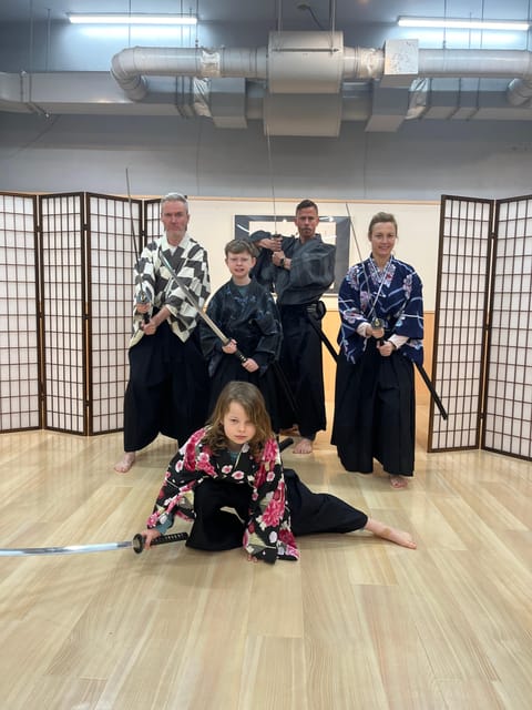 SAMURAI EXPERIENCE in Tokyo（Harajuku）【SAMURAI've】 - Reigi sahou etiquette: the soft power behind the sharp moves