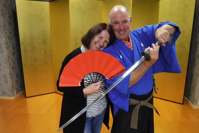 Samurai School in Kyoto: Samurai for a Day - Entering the Kembu Kyoto Dojo and Getting Ready