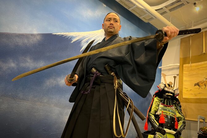 Samurai Training with Modern day Musashi in Kyoto - Dressing for the lesson: dōgi, obi, and hakama