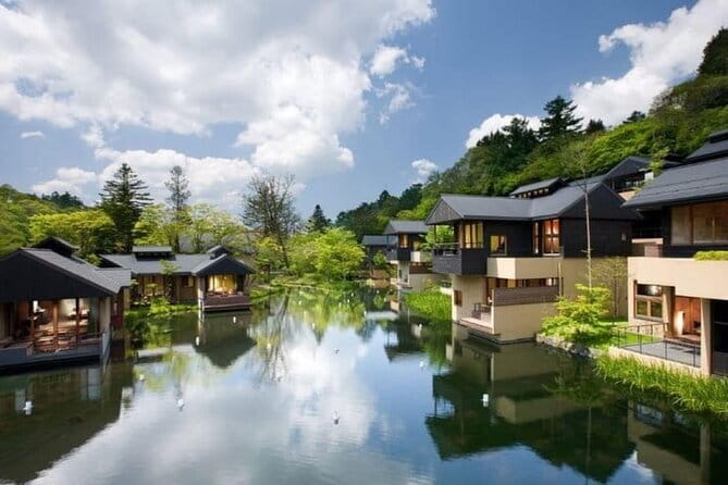 Seasonal Mt. Fuji Scenic Views, Fruit Picking and Ropeway Ride! - Lunch at Yamanashi Style Udon, Fuel That Actually Helps