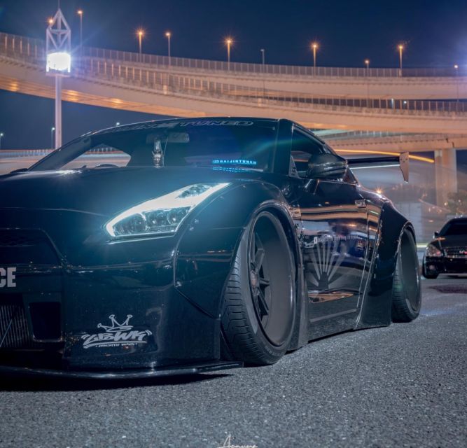Secret Car Meet: R34 Skyline Car Club Membership - Daikoku Parking and the night car-meet energy (including possible reroutes)