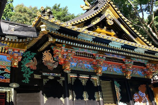 Shizuoka/Shimizu Mt Fuji View 6 hr Private Tour: Guide Only - Kunozan Toshogu Shrine: Tokugawa Ieyasu in a shrine setting